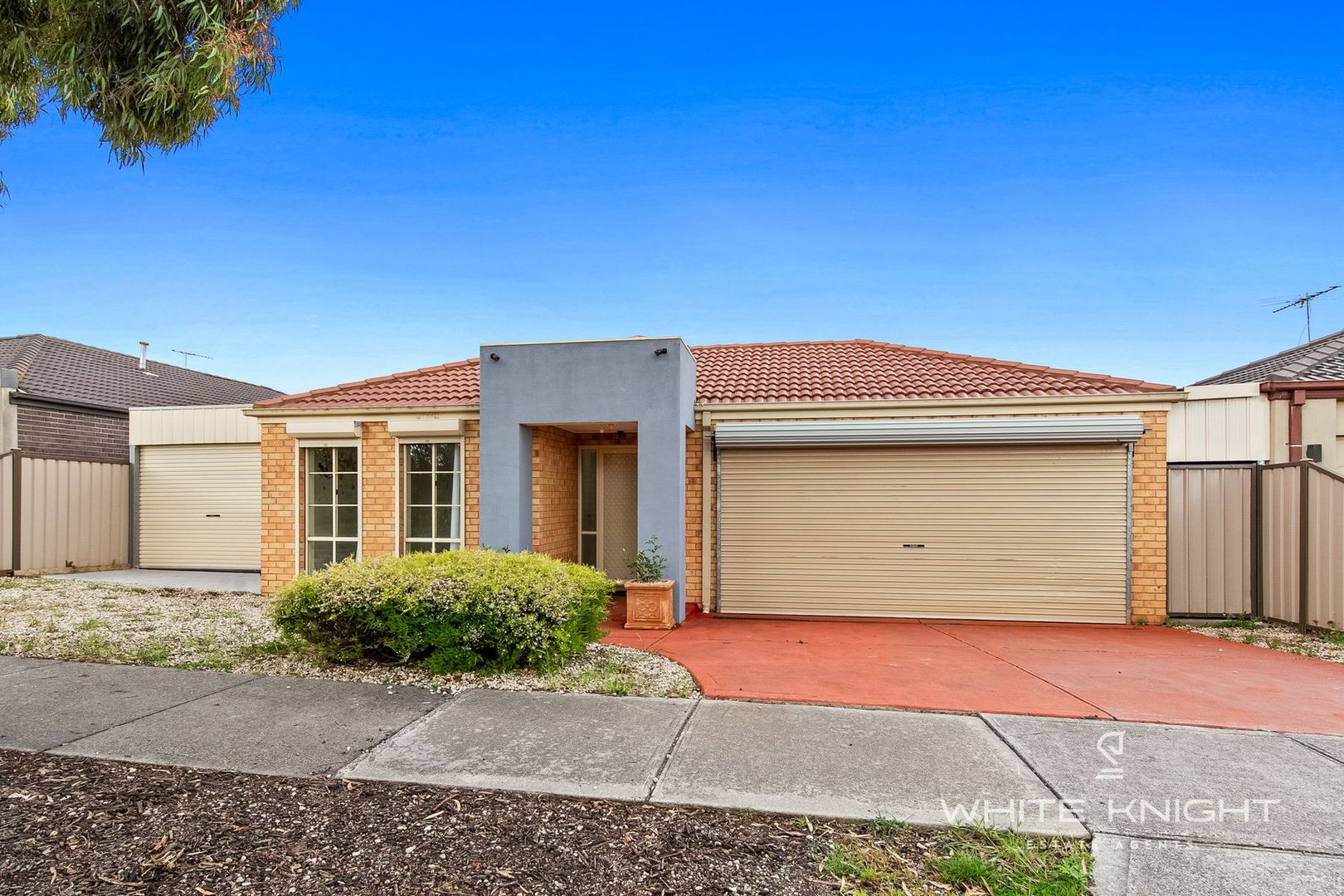 71 Batman Street, Burnside Heights Property History & Address