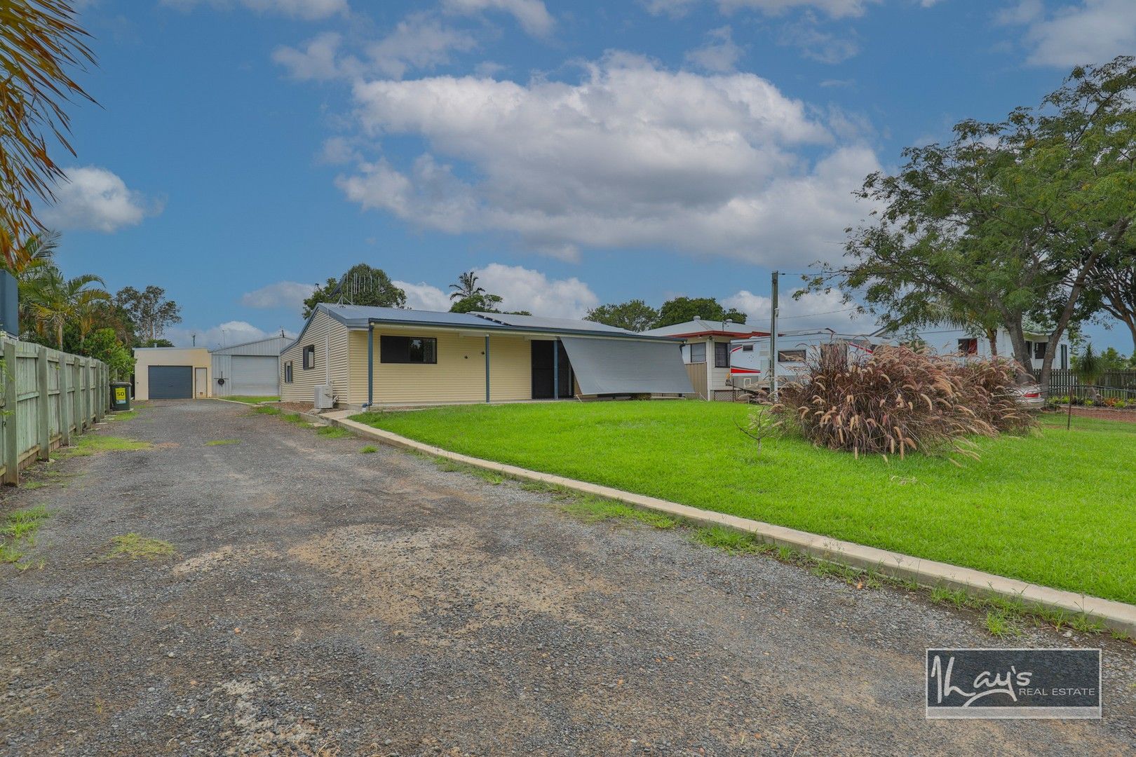 2 bedrooms House in 43 Corser St BURNETT HEADS QLD, 4670