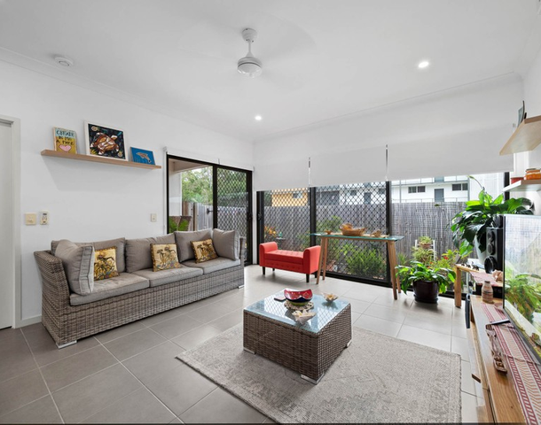 10/27 Pittwin Road North, Capalaba QLD 4157