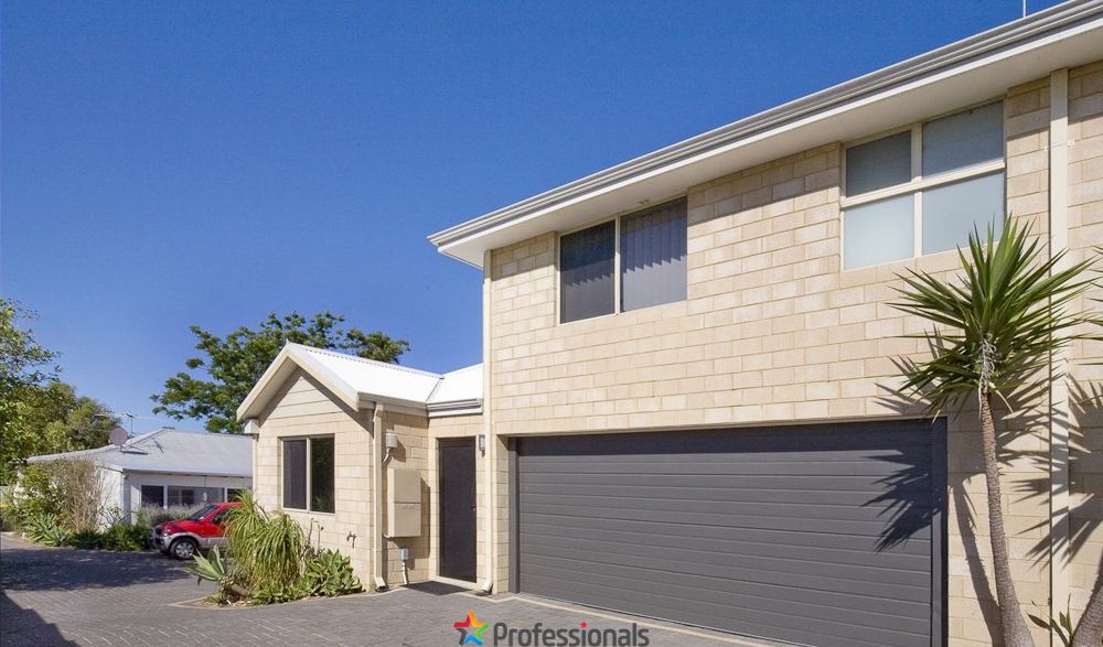 3 bedrooms House in 82a Cooper Street MANDURAH WA, 6210