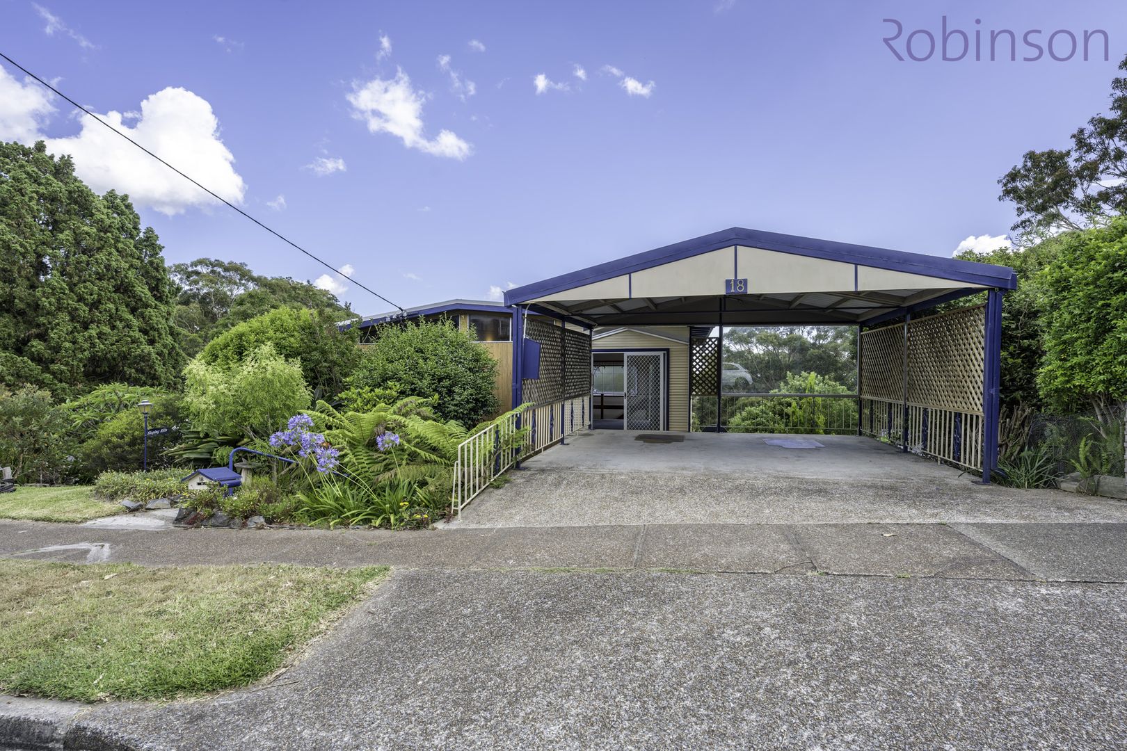 18 Rembrandt Drive, Merewether Heights NSW 2291