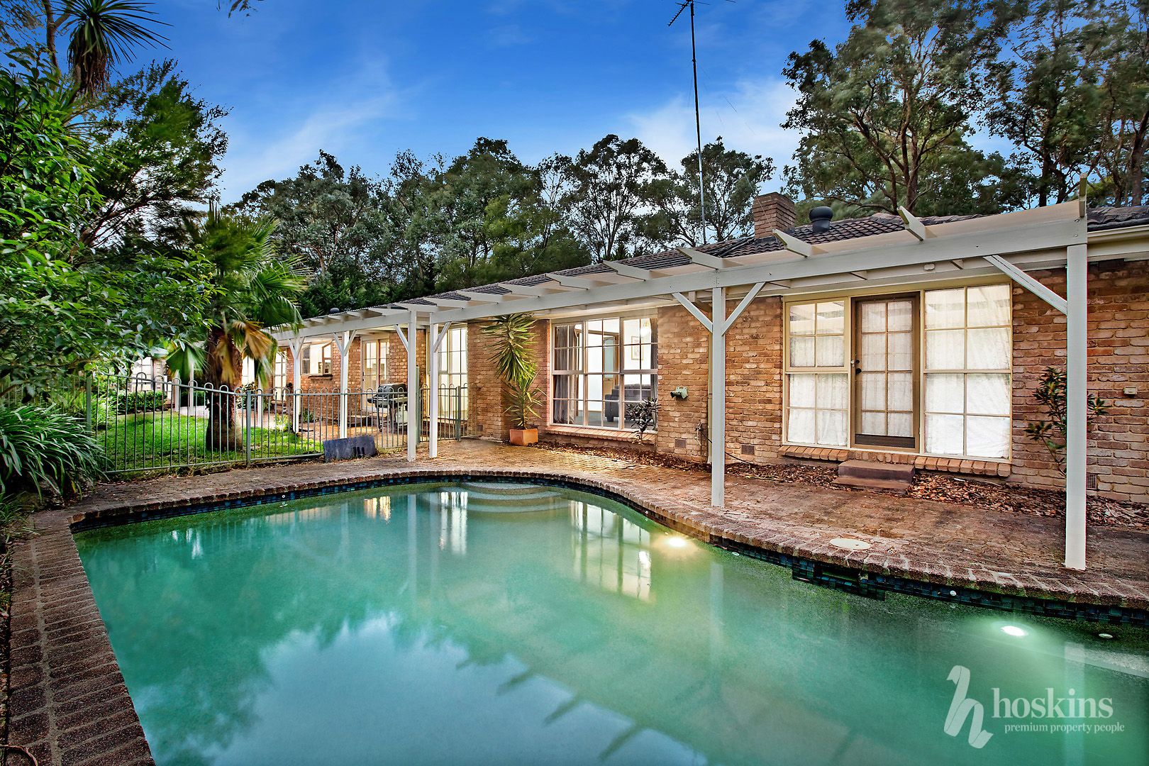 5 Nioka Court, Park Orchards VIC 3114, Image 1