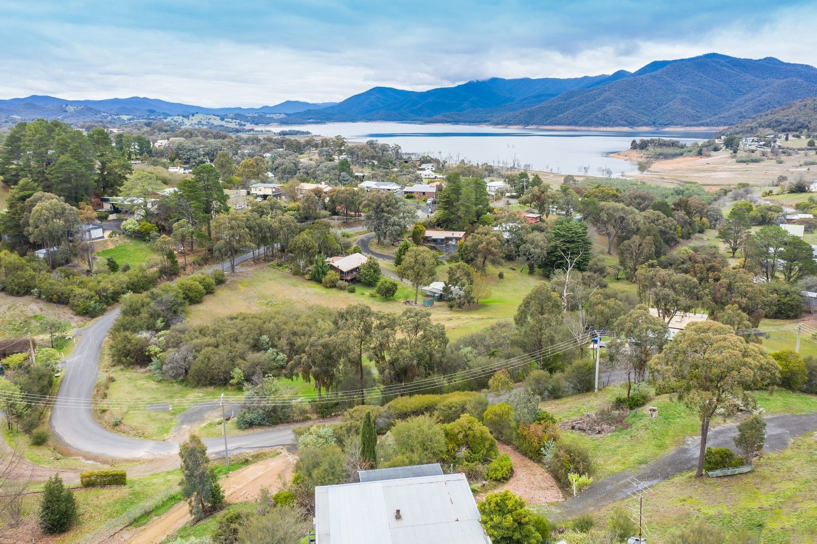 37 Harbour Line Drive, Goughs Bay VIC 3723, Image 0