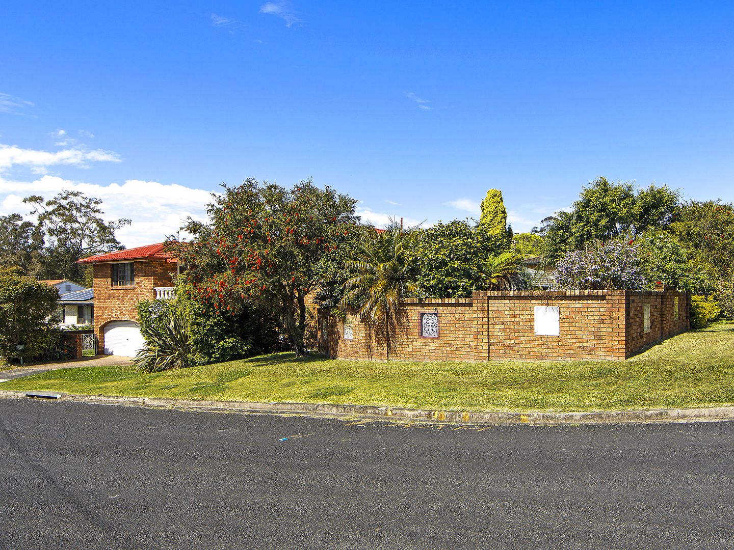 Sold 15 Collard Road, Point Clare NSW 2250 on 08 Dec 2022 2018107161