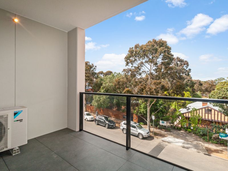 2 bedrooms Apartment / Unit / Flat in Unit/9 Level 2, 9 Martin Street HEIDELBERG VIC, 3084