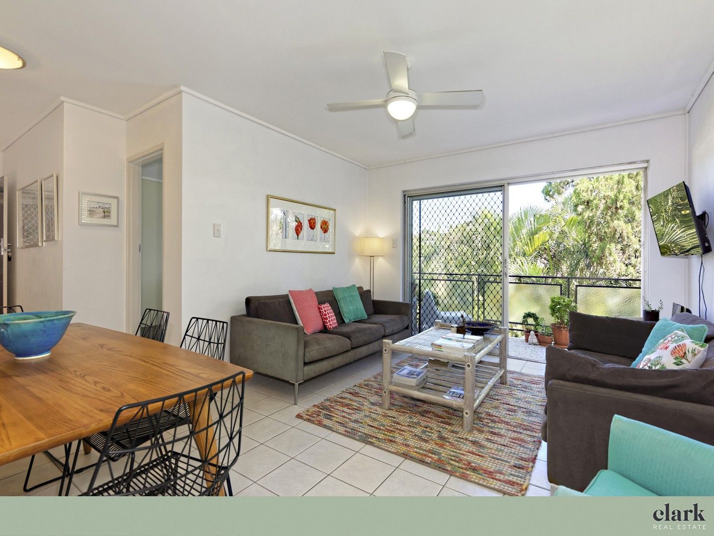 2 bedrooms Apartment / Unit / Flat in 8/17 Moynihan Street ASCOT QLD, 4007