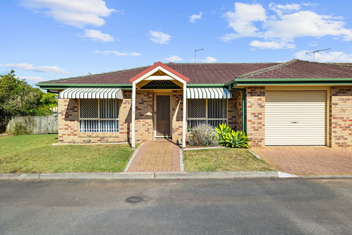 3 bedrooms Villa in 1/114-116 Link Road VICTORIA POINT QLD, 4165