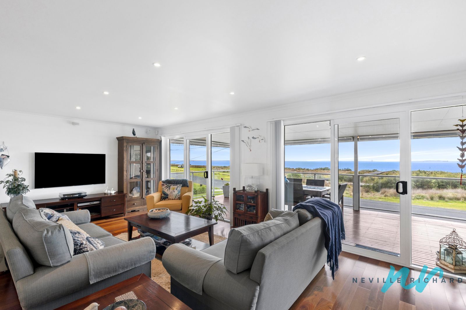 221 The Esplanade, Indented Head VIC 3223, Image 2