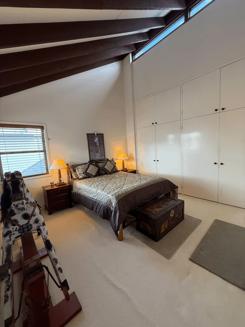 Additional image 18 of 86 Commodore Drive, Surfers Paradise QLD 4217