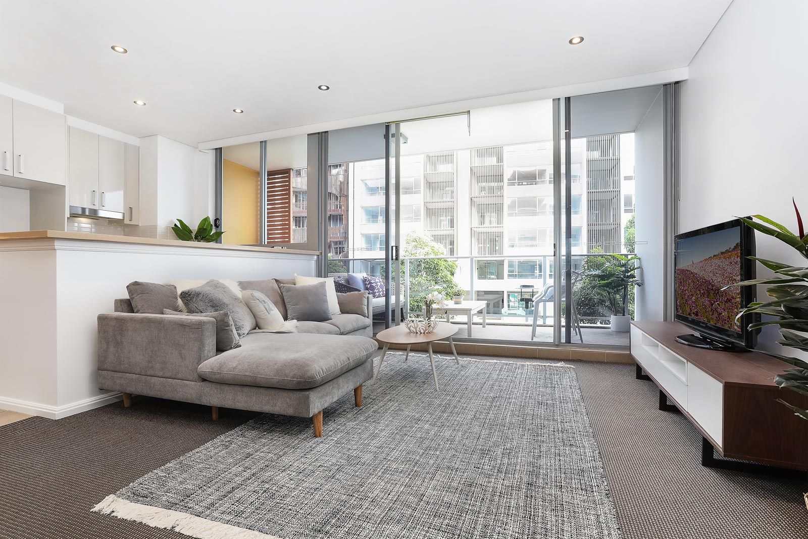 447/5 Rothschild Avenue, Rosebery Property History & Address Research