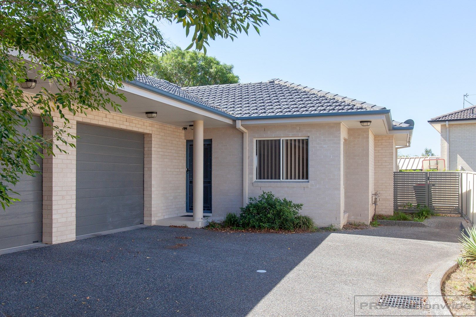 2/3 Pyalla Avenue, Aberglasslyn NSW 2320, Image 0