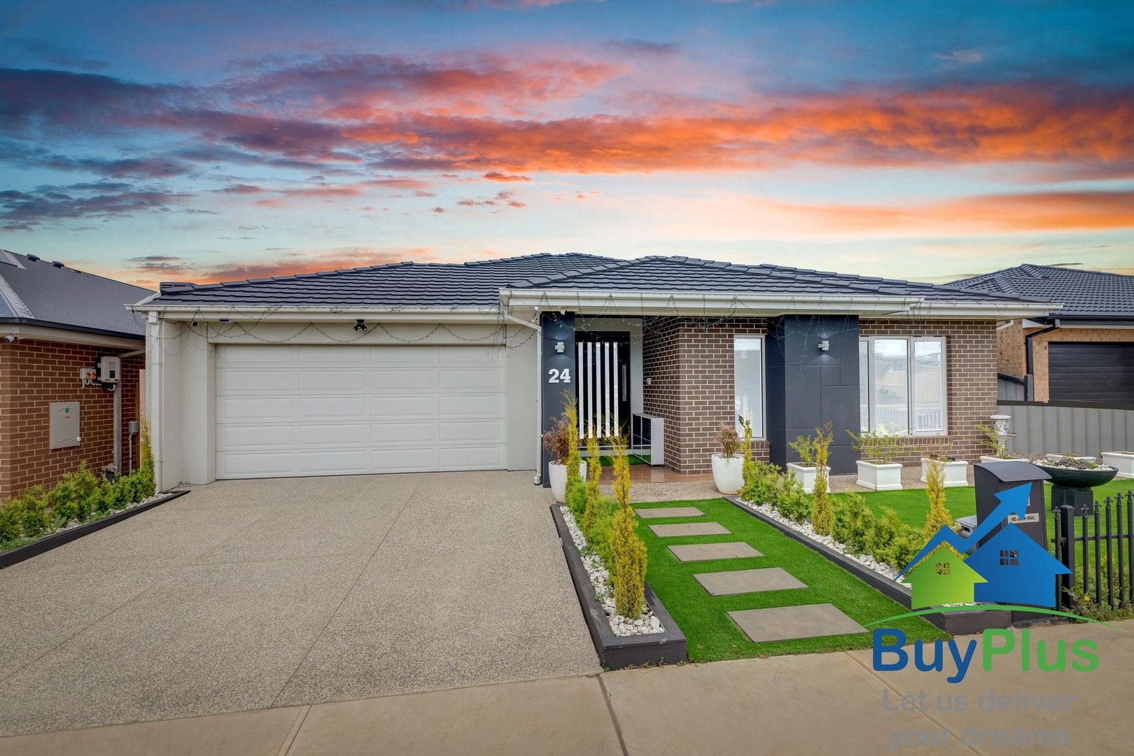 24 Kirkham Drive, Thornhill Park VIC 3335 Domain