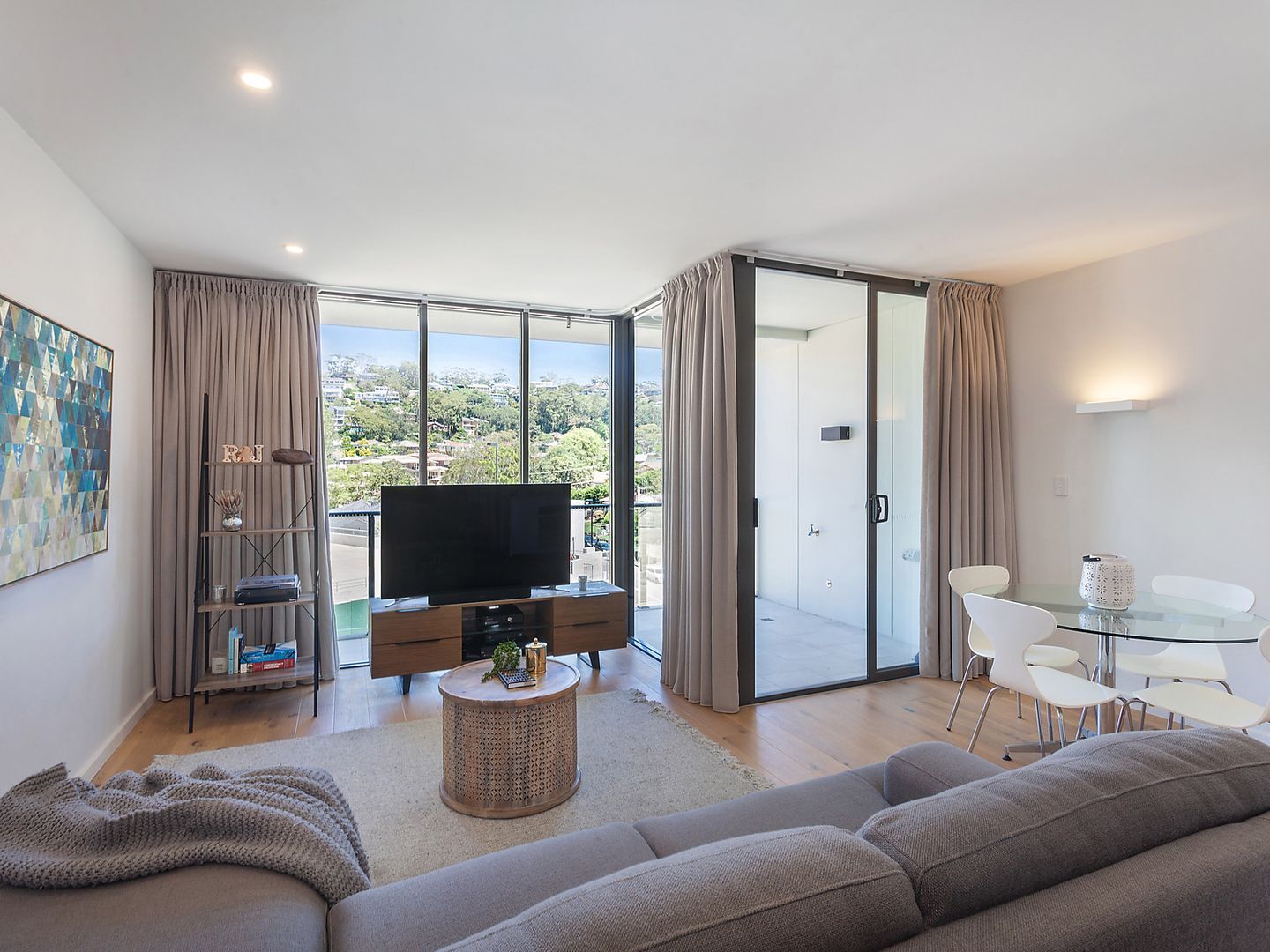 413/6 Pine Tree Lane, Terrigal NSW 2260, Image 1