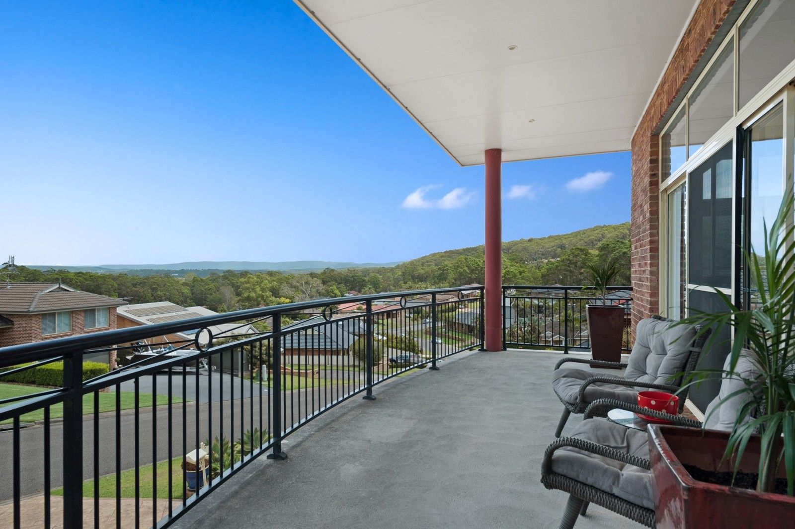 11 Desreaux Close, Eleebana NSW 2282, Image 1