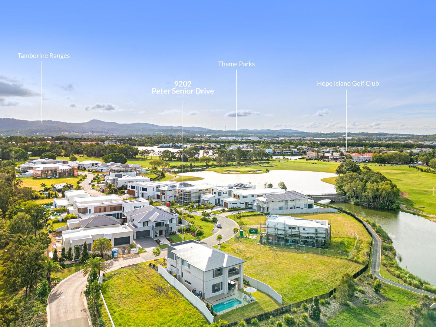 4 bedrooms House in 9202 Peter Senior Drive HOPE ISLAND QLD, 4212