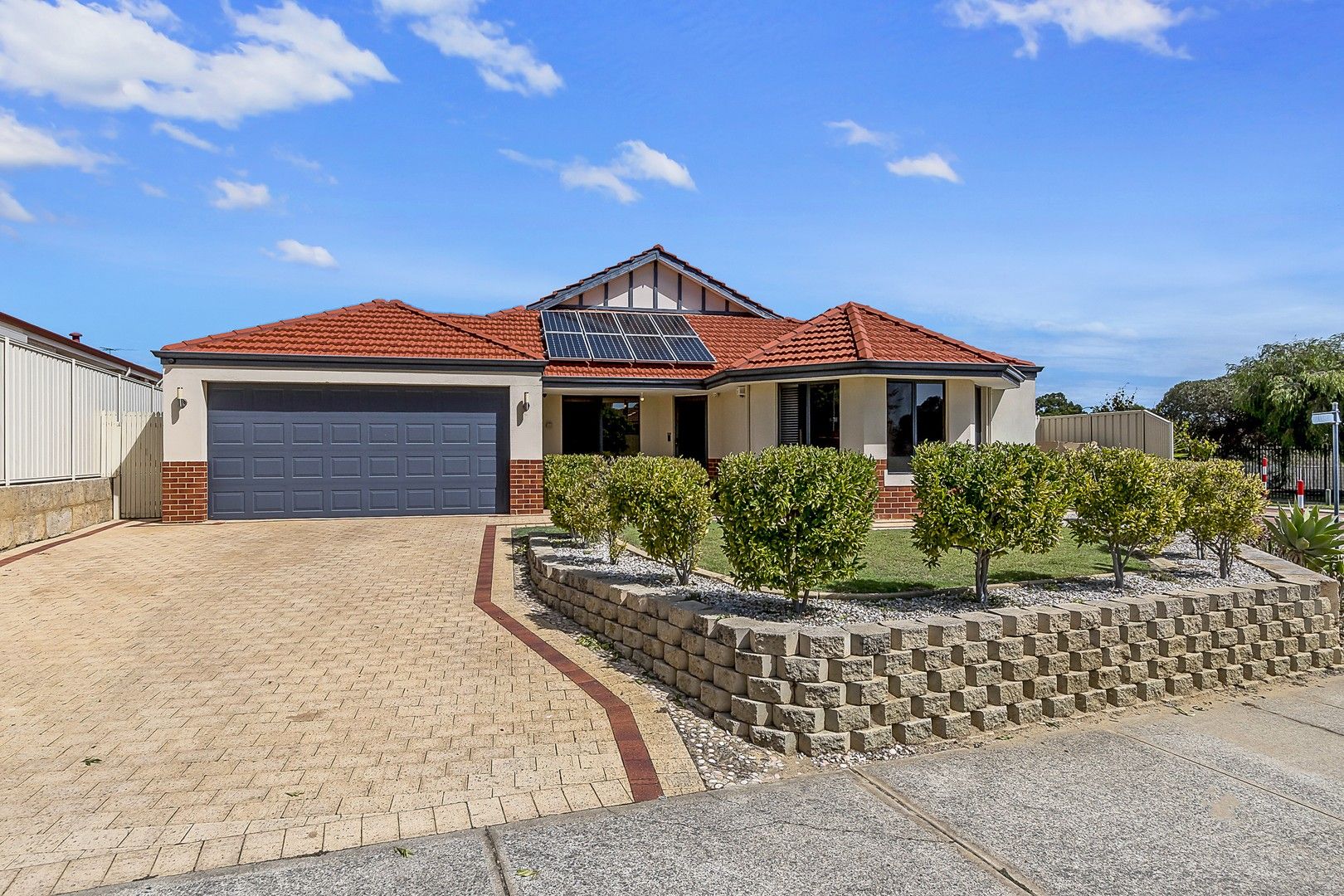 4 bedrooms House in 40 Tranby Drive BALDIVIS WA, 6171