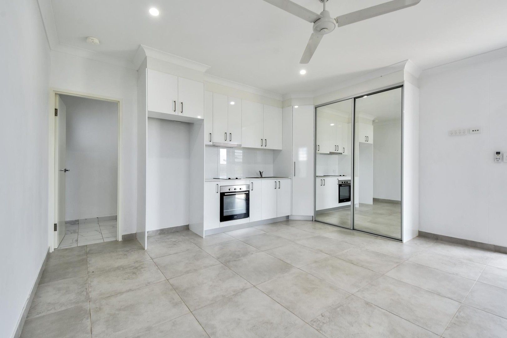 Apartment / Unit / Flat in Studio A,/26 Sundew Circuit, ZUCCOLI NT, 0832