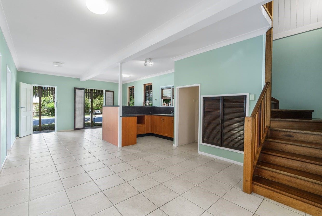 64 Waterview Avenue, Wynnum QLD 4178, Image 1