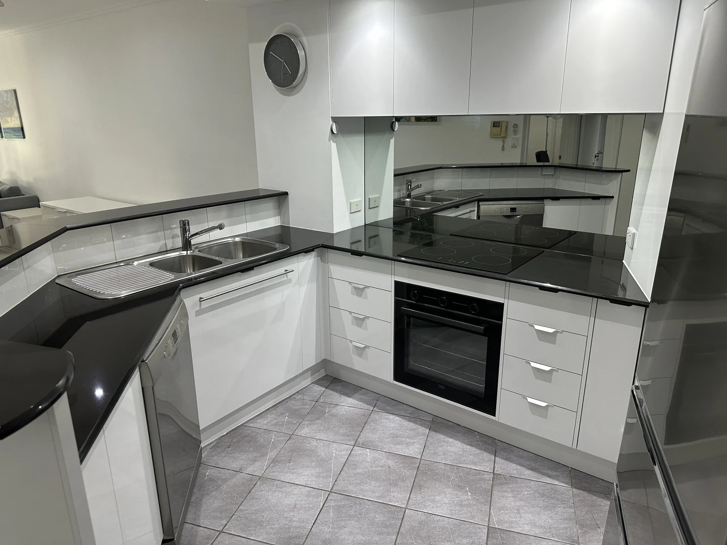 Additional image 4 of 5/284 Vulture Street, Kangaroo Point QLD 4169