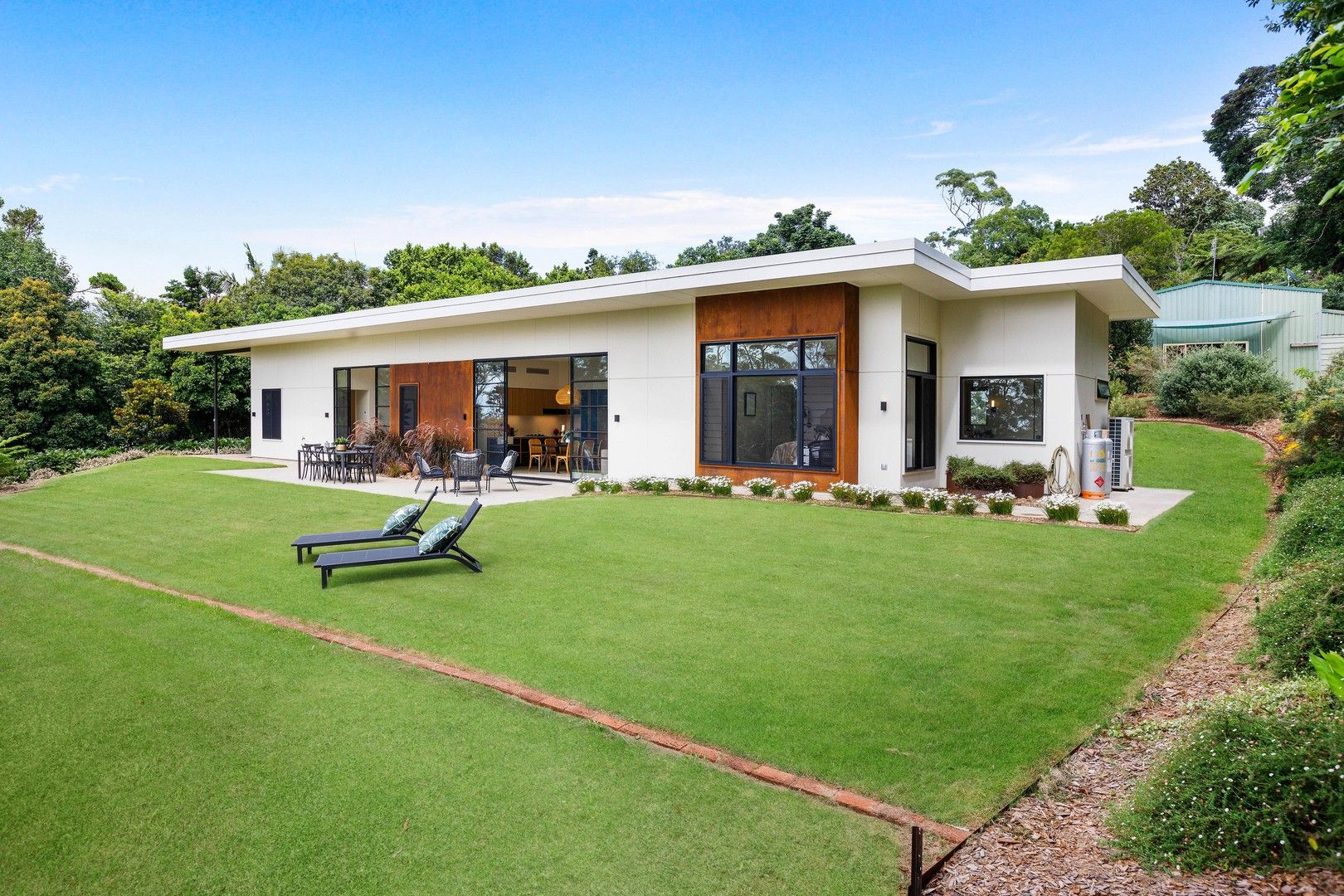 7 Central Avenue, Tamborine Mountain QLD 4272, Image 0