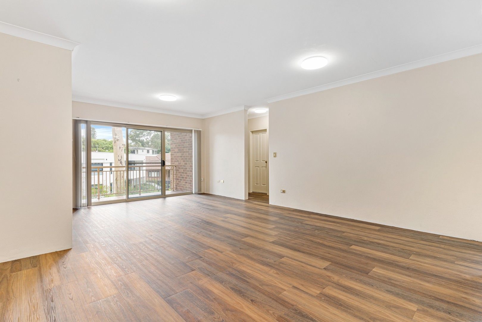 2 bedrooms Apartment / Unit / Flat in 21/51-55 Miranda Road MIRANDA NSW, 2228