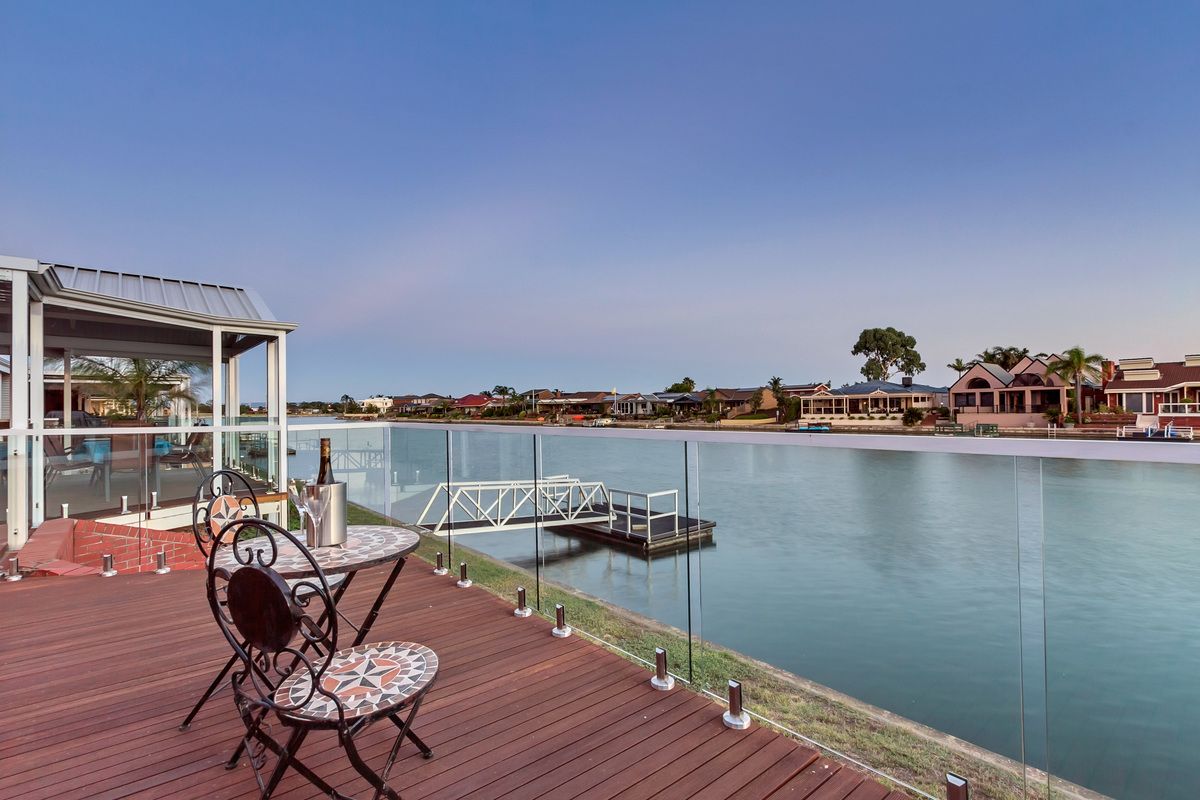 7/8 Hansen Court, West Lakes Shore SA 5020, Image 0