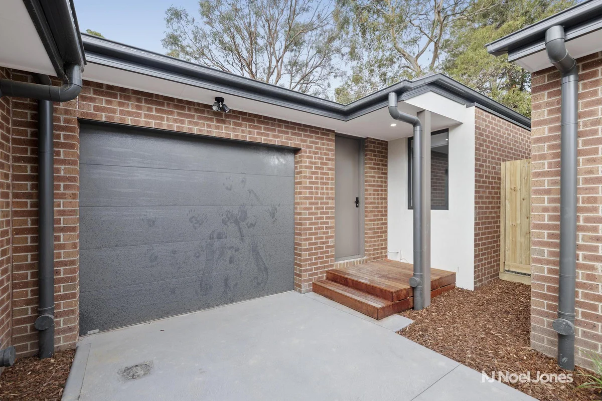 4/16 Cameron Road, Croydon VIC 3136