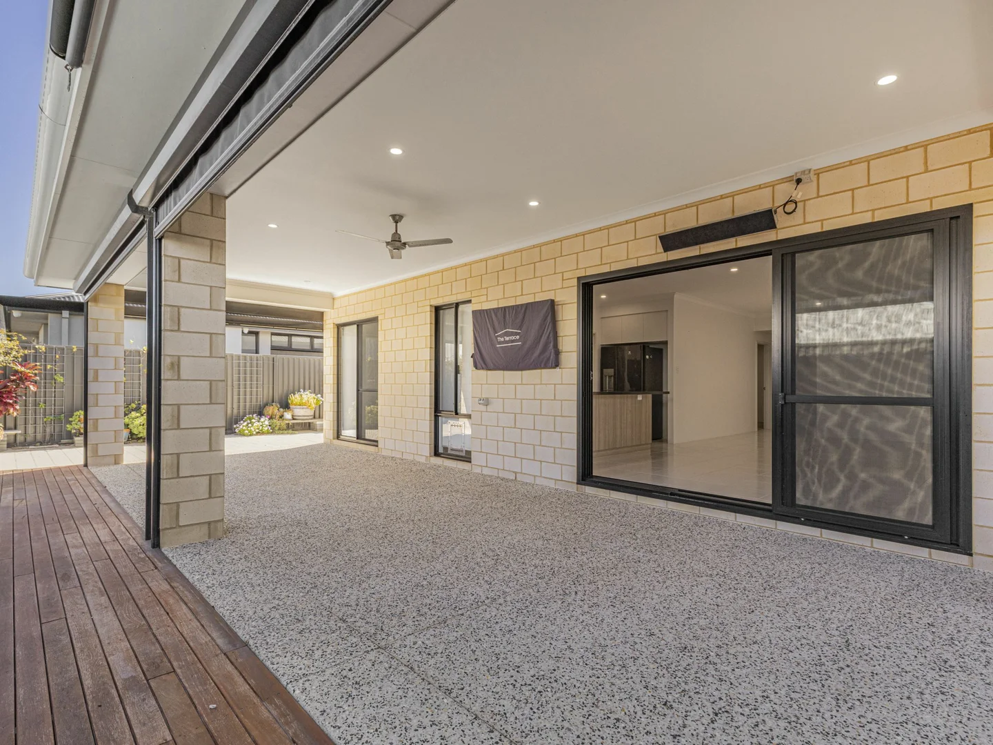 Additional image 31 of 22 Alabaster Approach, Jindalee WA 6036