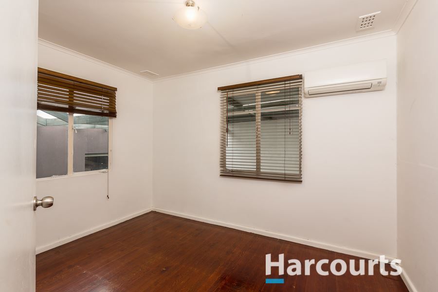 54 Tristania Street, Doveton VIC 3177, Image 2