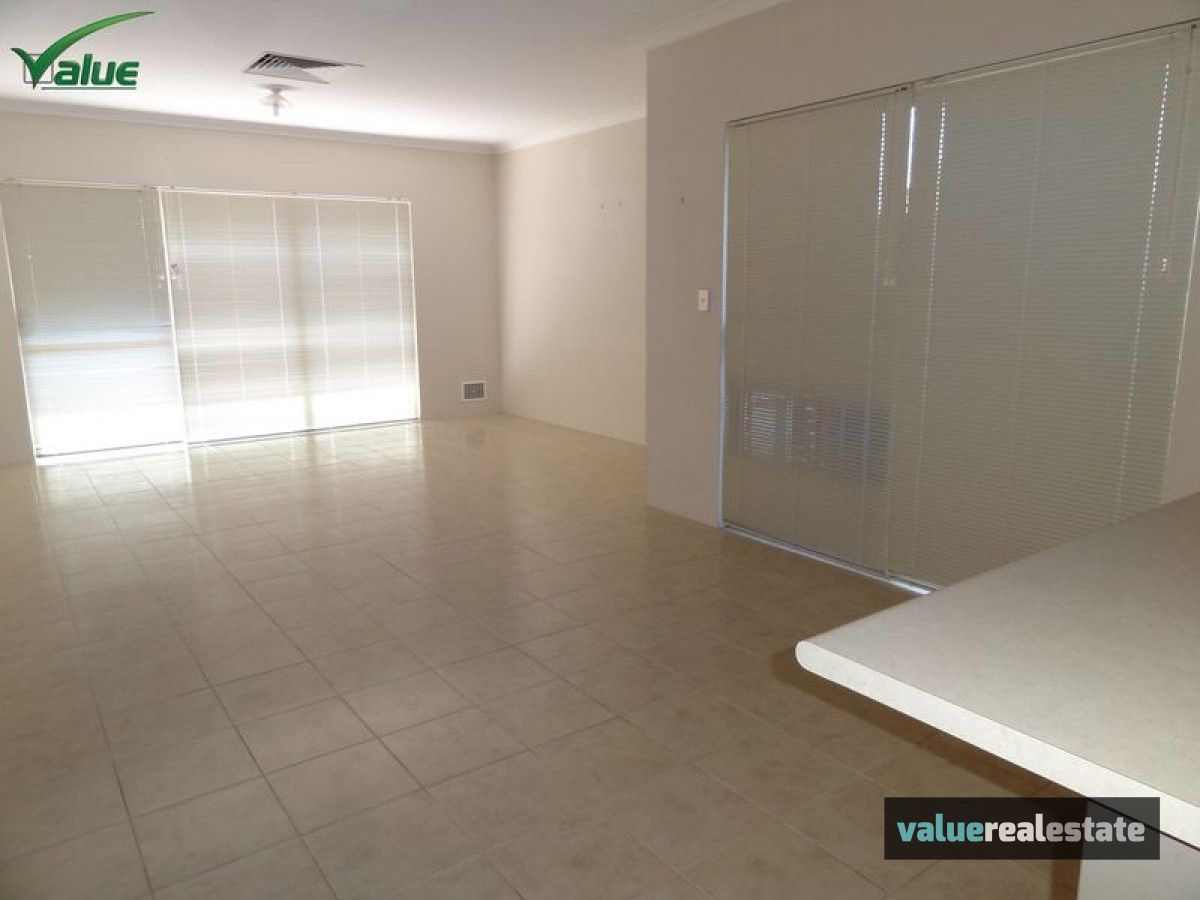 3 bedrooms House in 99 First Avenue BASSENDEAN WA, 6054