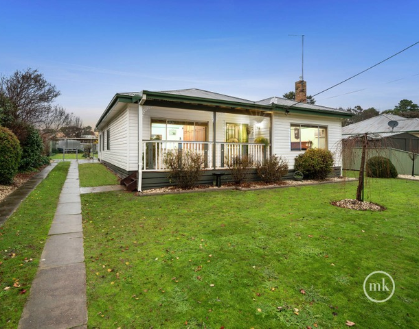 22 Snodgrass Street, Broadford VIC 3658