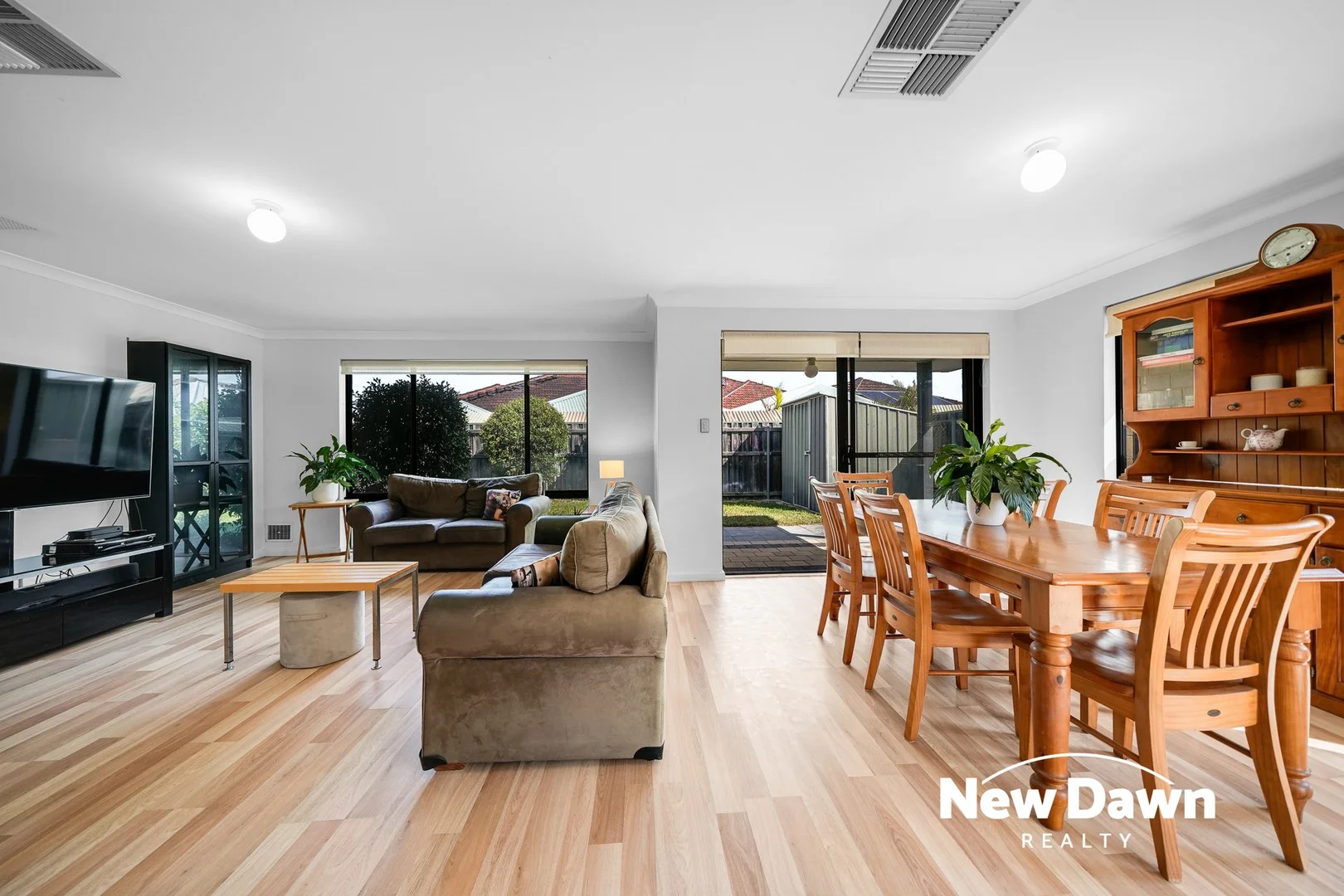 16 Hatfield Road, Ellenbrook WA 6069