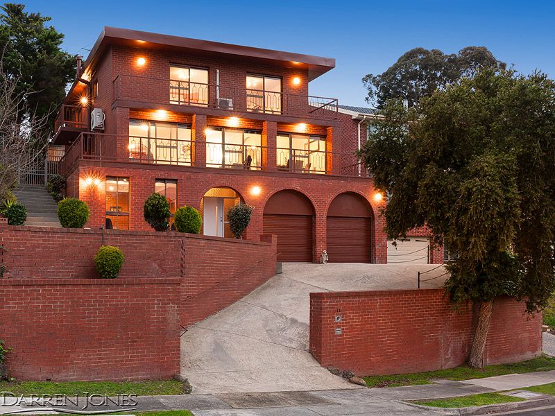 12 Corowa Crescent, Greensborough Property History & Address Research