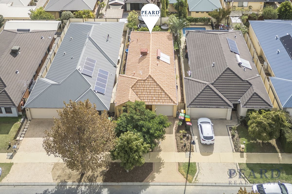 21 Grandoak Drive, Clarkson WA 6030, Image 0