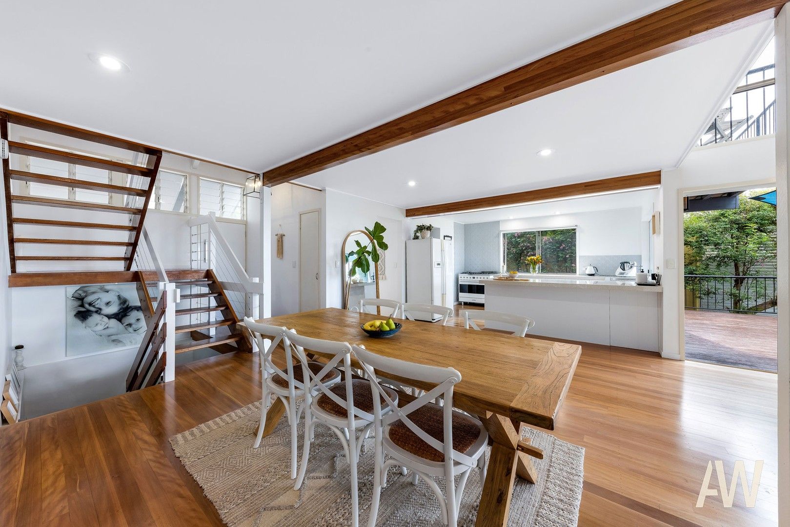 4 bedrooms House in 16 Honeyeater Close BUDERIM QLD, 4556