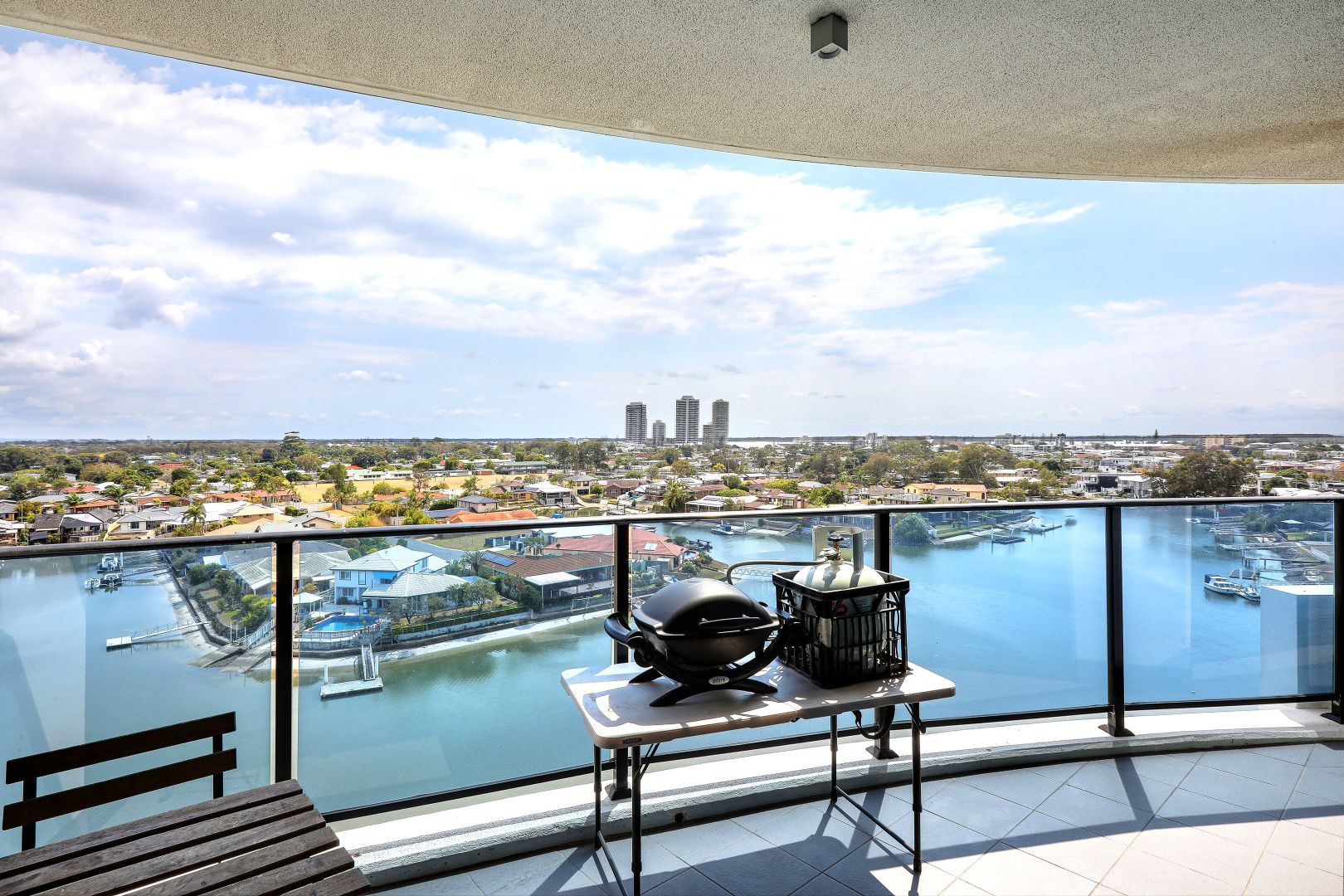 1705/5 Harbourside Court, Biggera Waters QLD 4216, Image 2