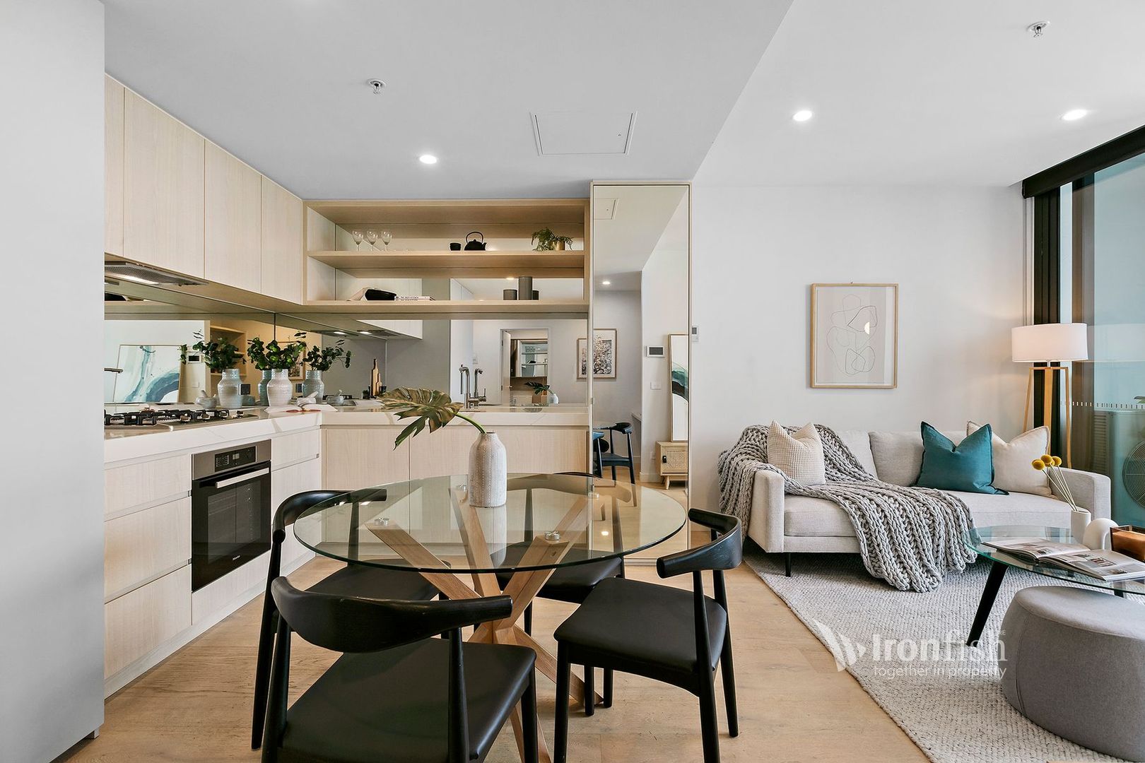 2014/105 Batman Street, West Melbourne VIC 3003, Image 2