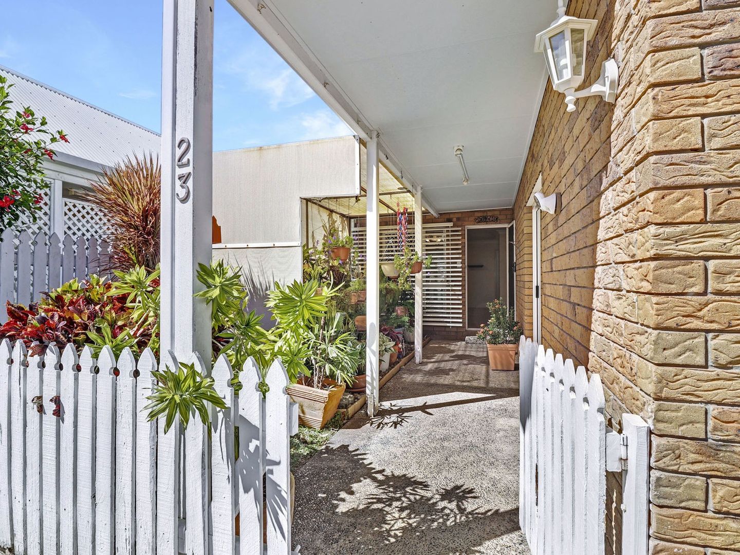 23/7 Kingfisher Parade, Norman Gardens QLD 4701, Image 1