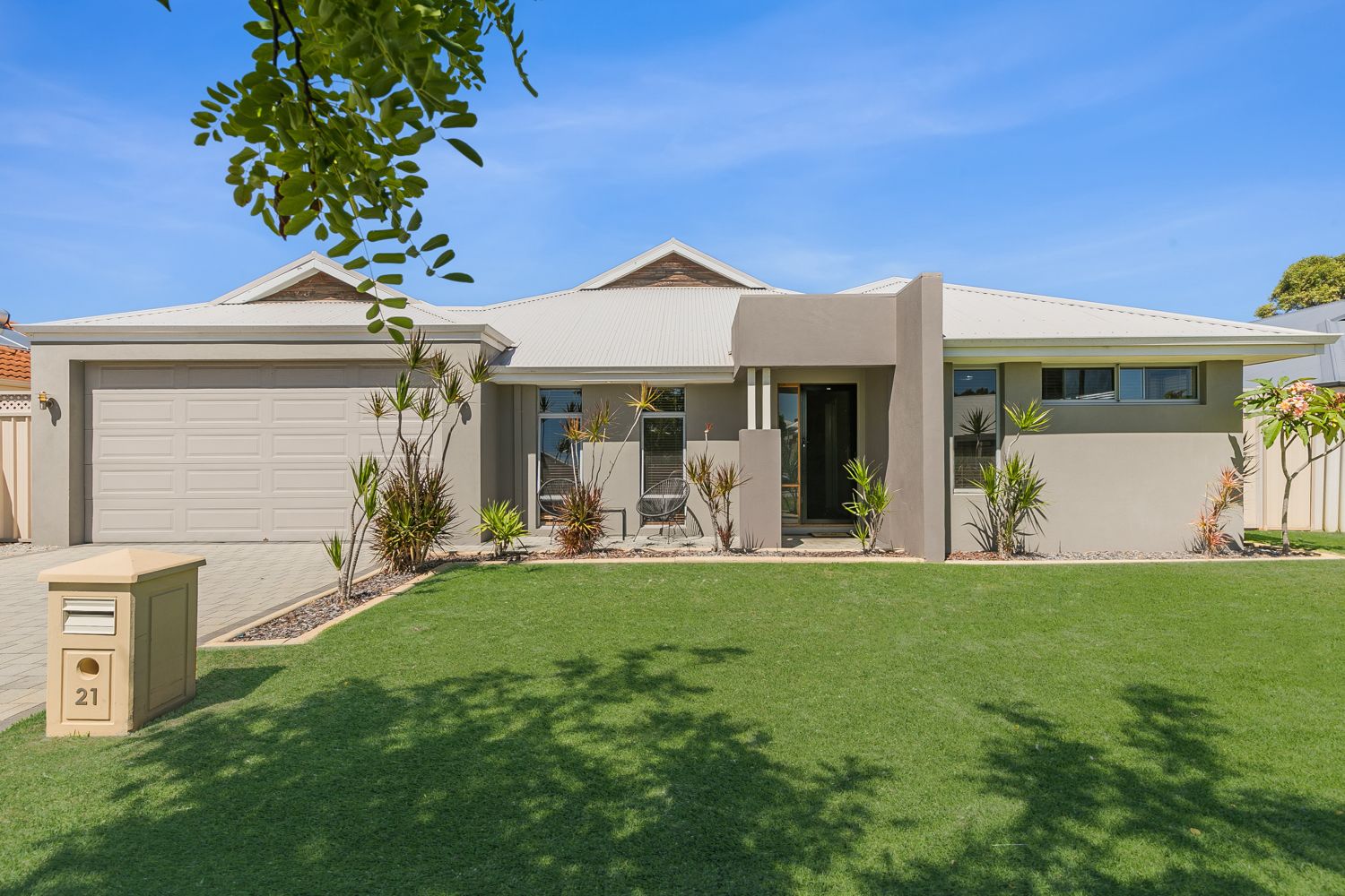 21 Solsona Approach, Port Kennedy WA 6172, Image 0