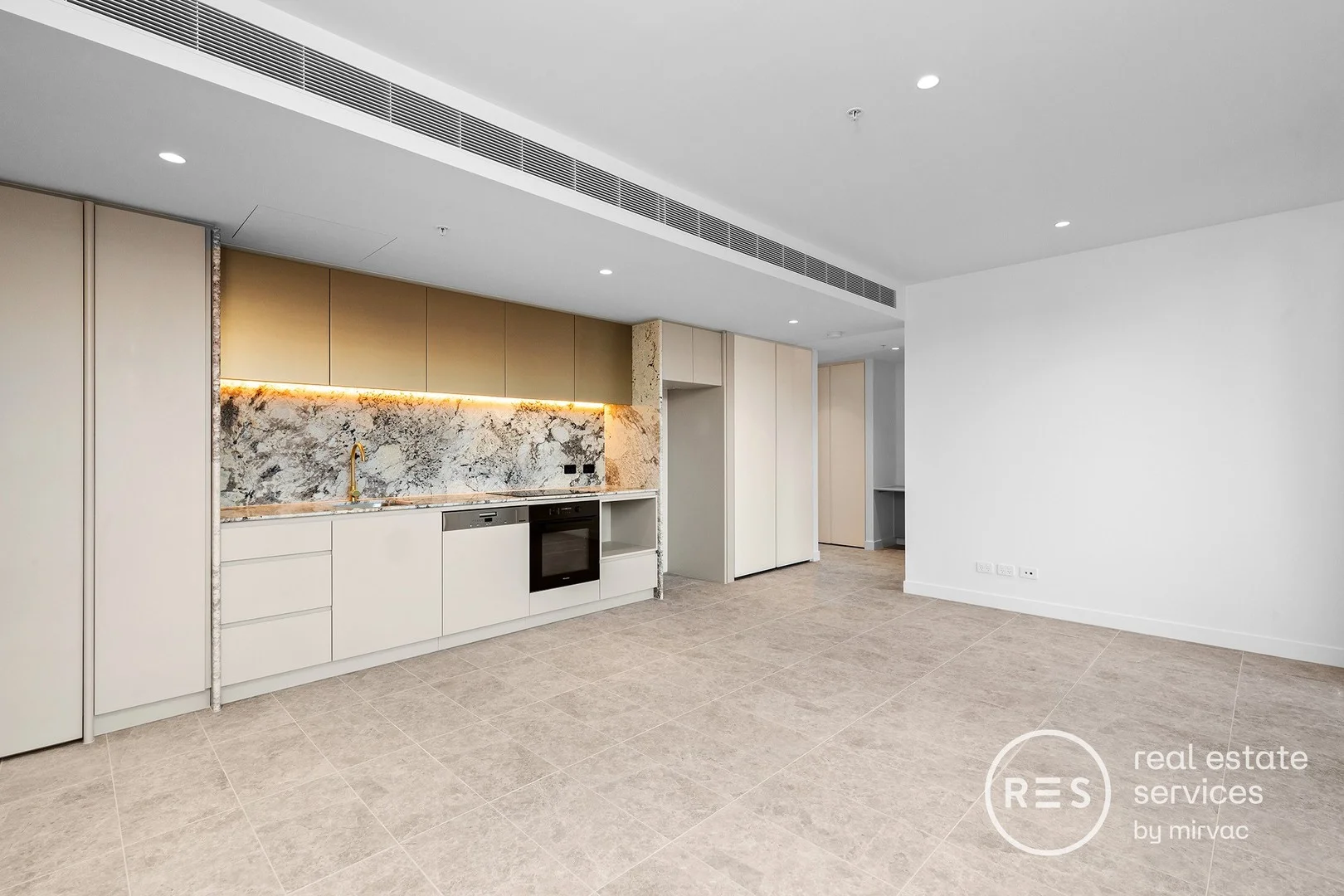 201/31 Queens Lane, Melbourne VIC 3004