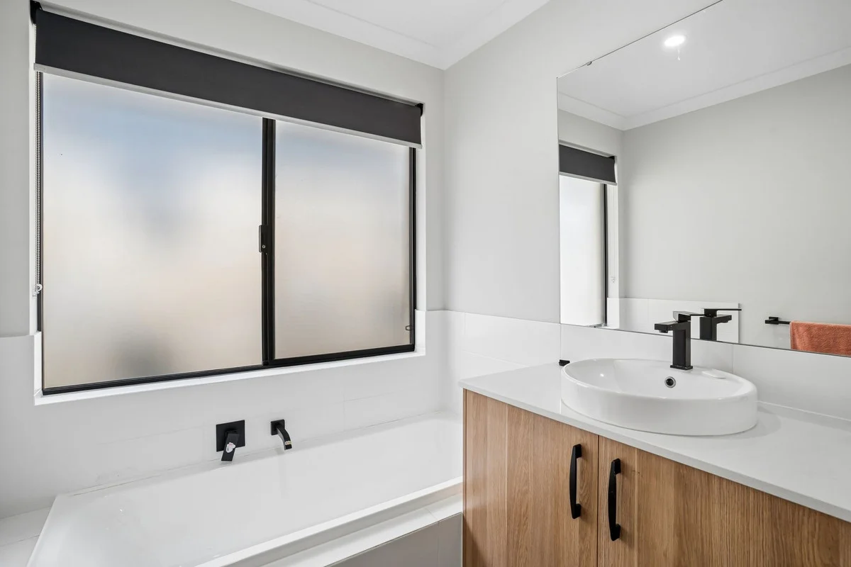 Additional image 21 of 30 Dragonfly Boulevard, Lakelands WA 6180