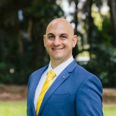 Ray White Townsville - Giovanni Spinella