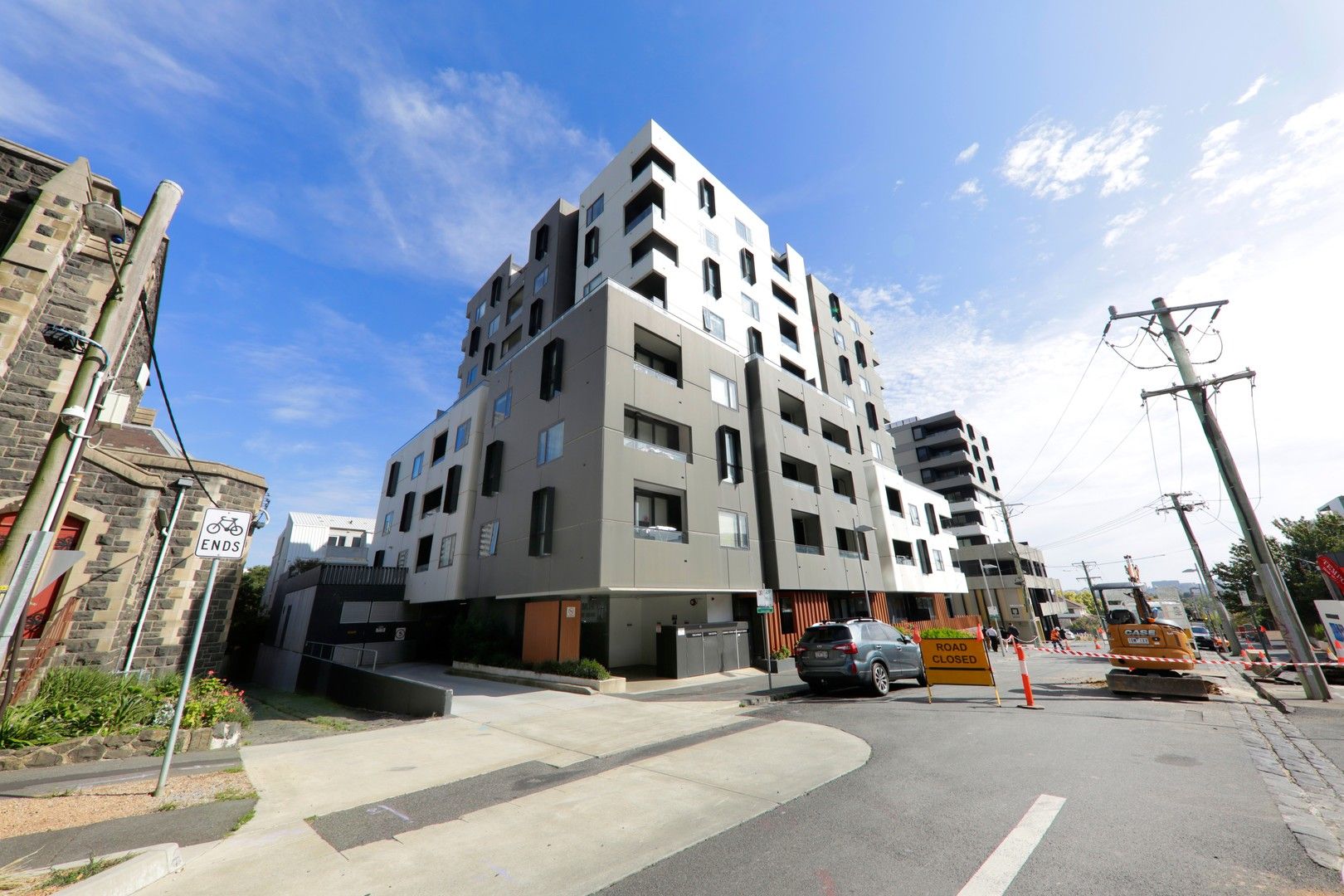 2 bedrooms Apartment / Unit / Flat in 207/1 Archibald Street BOX HILL VIC, 3128