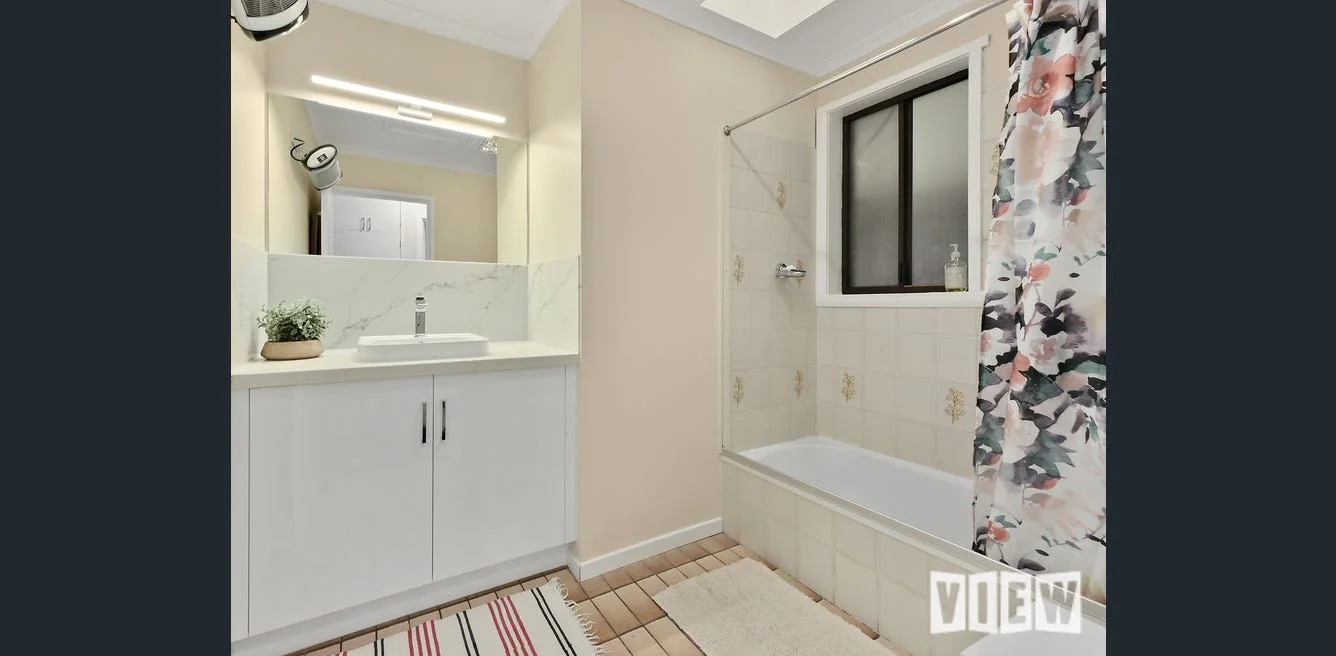 Additional image 12 of Youngtown TAS 7249