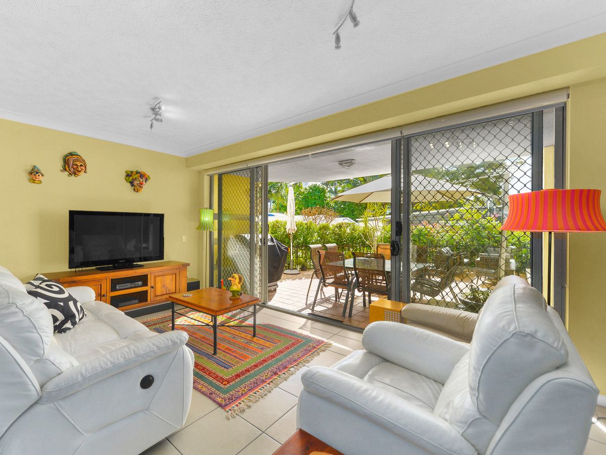 3002/56 Wharf Street, Kangaroo Point QLD 4169, Image 2