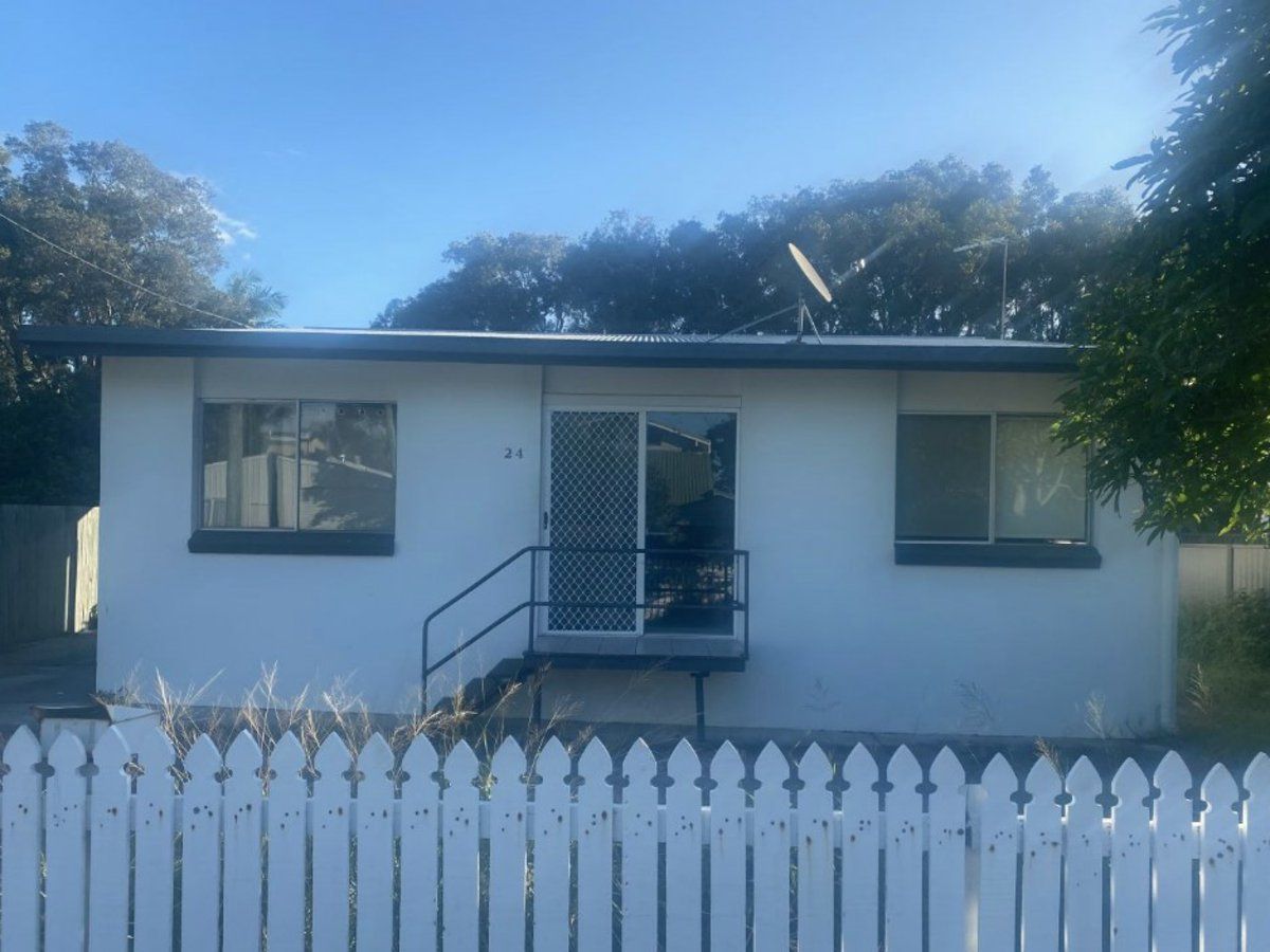 3 bedrooms House in 24 North Street WOORIM QLD, 4507