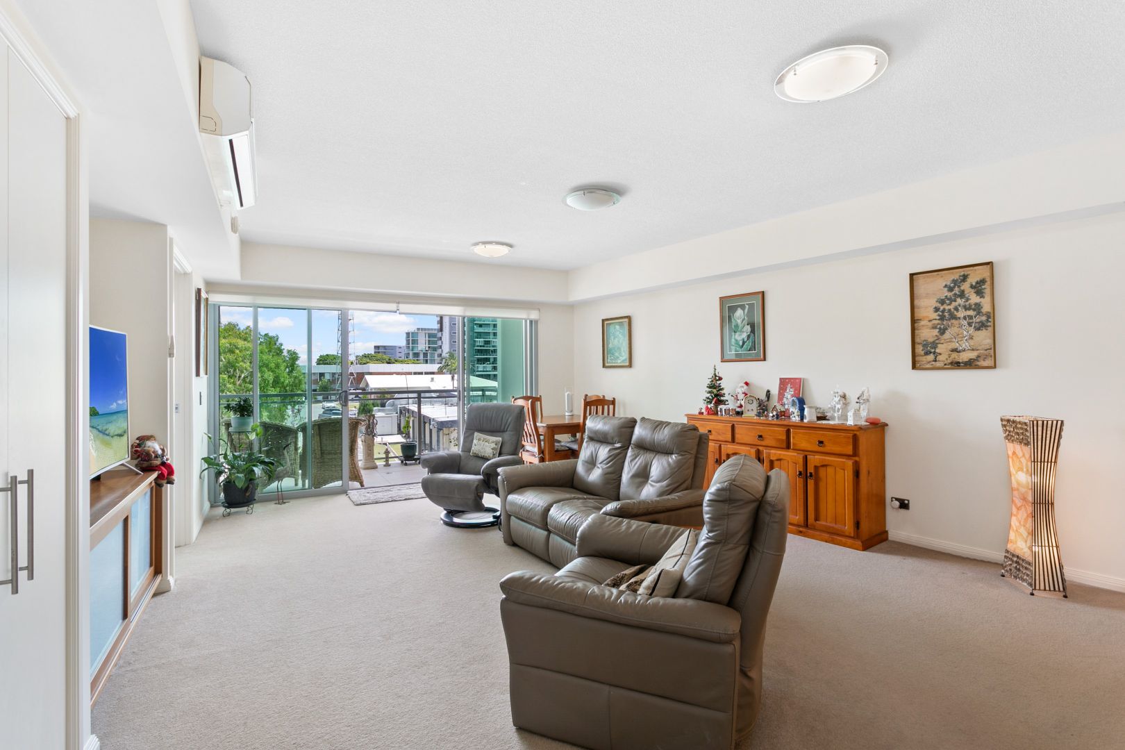 101/185 Redcliffe Parade, Redcliffe QLD 4020, Image 2