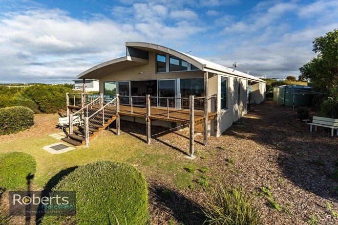 Picture of 60 Seascape Drive, LULWORTH TAS 7252