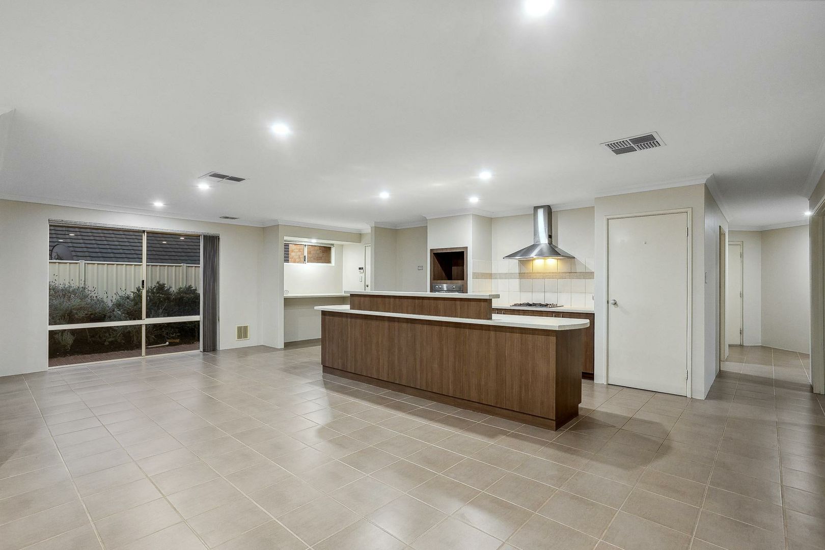 26 Crosthwait Circle, Tapping WA 6065, Image 1