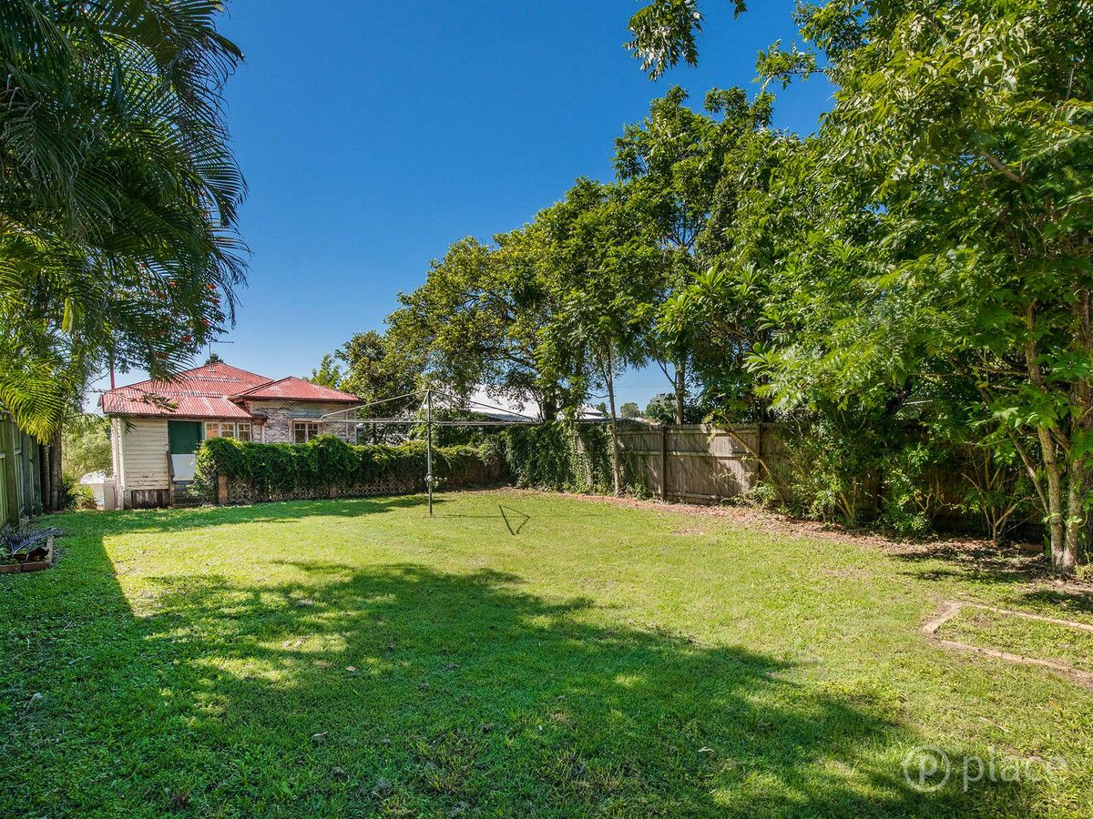 16 Crowther Street, Windsor QLD 4030, Image 1